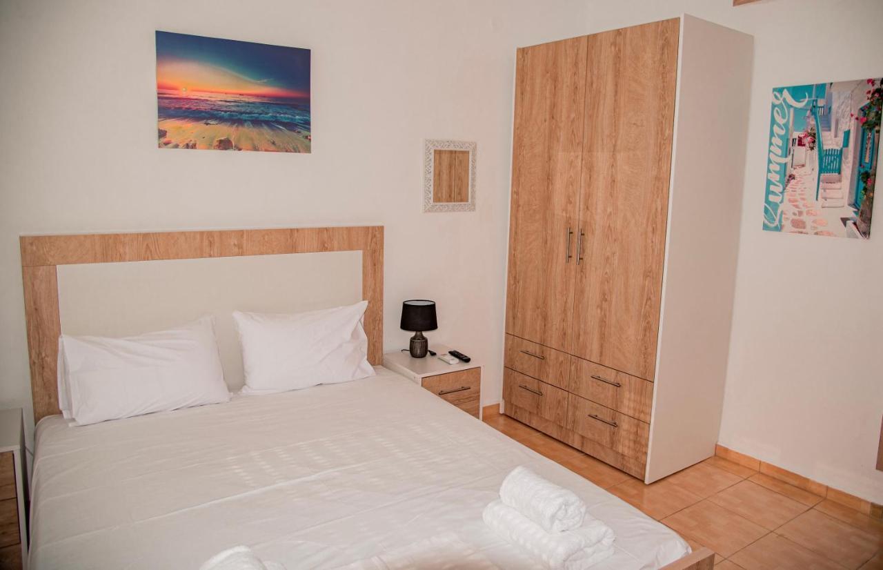 הרקליון Athina Secret Apartments Adults Only מראה חיצוני תמונה
