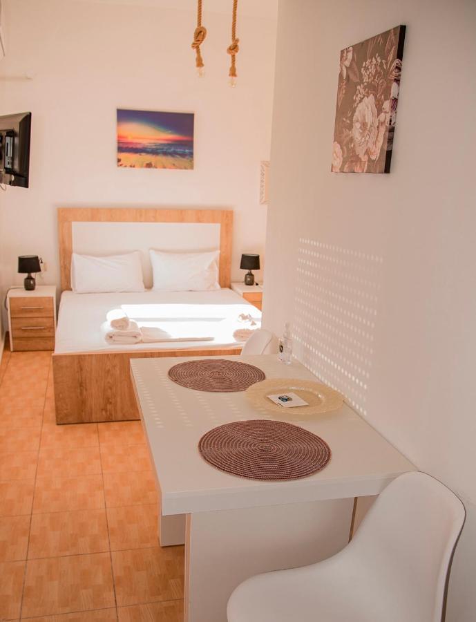 הרקליון Athina Secret Apartments Adults Only מראה חיצוני תמונה
